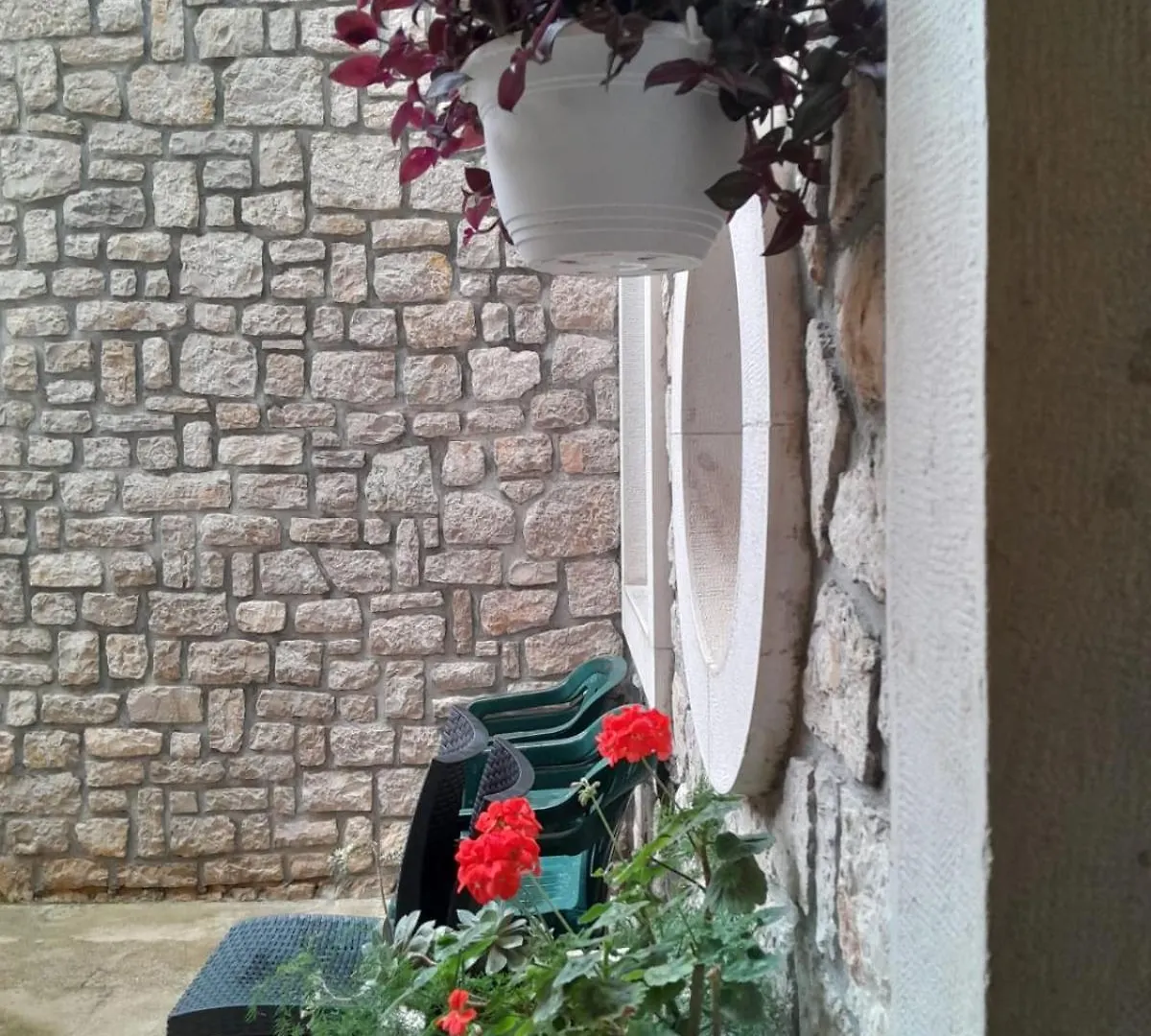 Сasa de vacaciones Villa Stone House Joe Preko